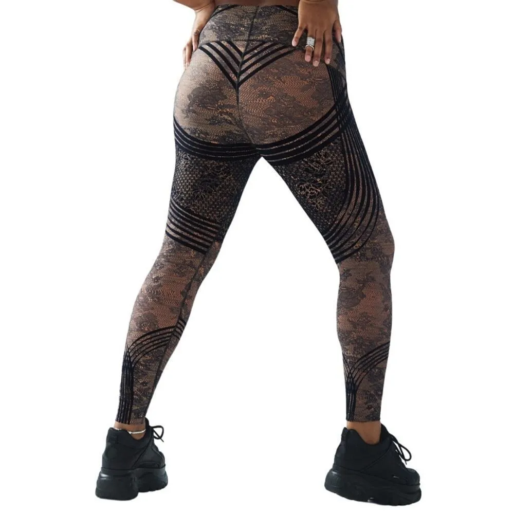 Savage X Fenty High Waist Legging in Terracotta Pink Distorted Lace, Size 2X​​​ Black - Image 4