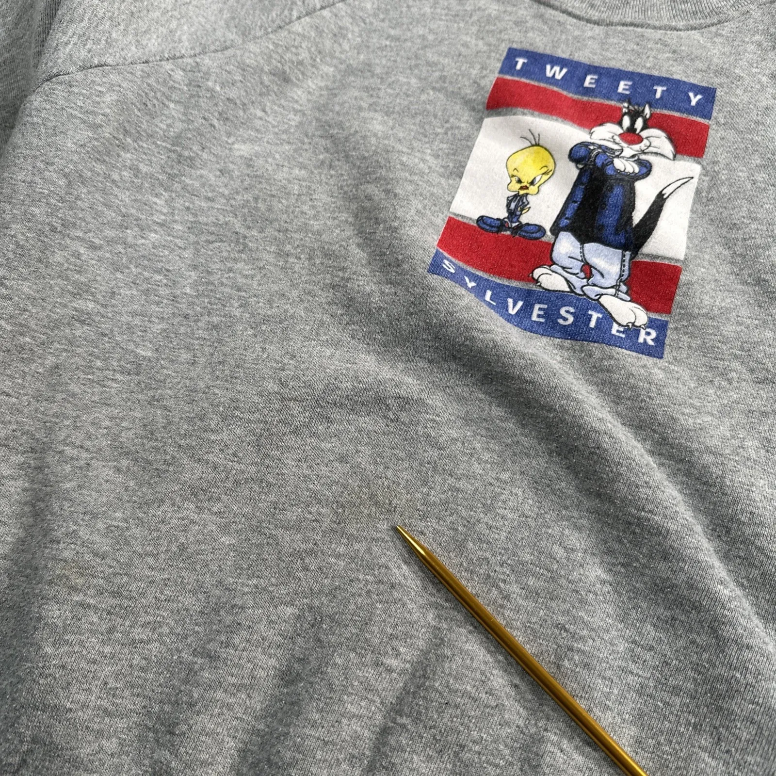 Vintage 90s Looney Tunes Tweety Bird Sylvester Sweatshirt Size XL USA Women's Gray - Image 8