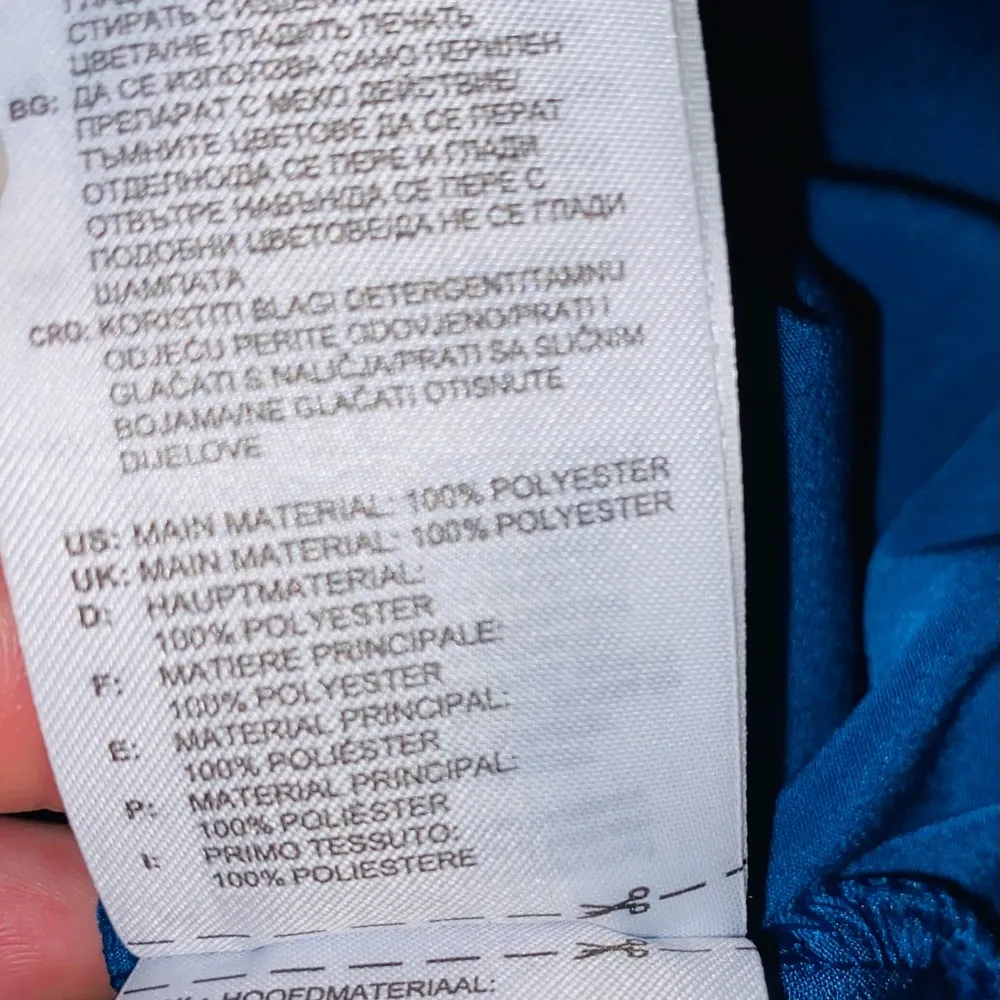 ADIDAS Windbreaker Pull Over sz M - Image 6