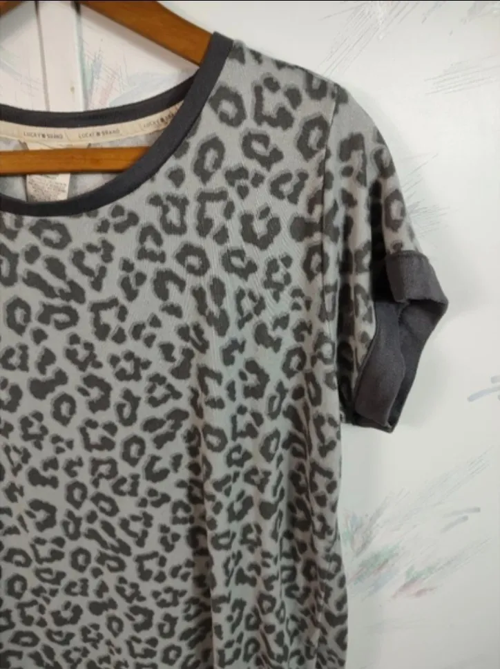 Lucky Brand Gray Animal Print Pajama Shirt - Image 2