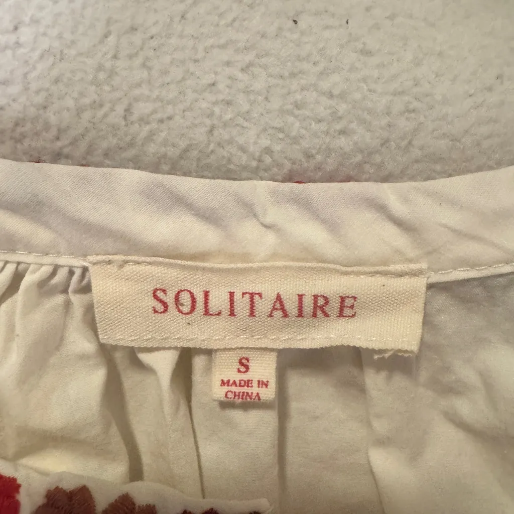Solitaire White Blouse with Pink Embroidery - Image 3
