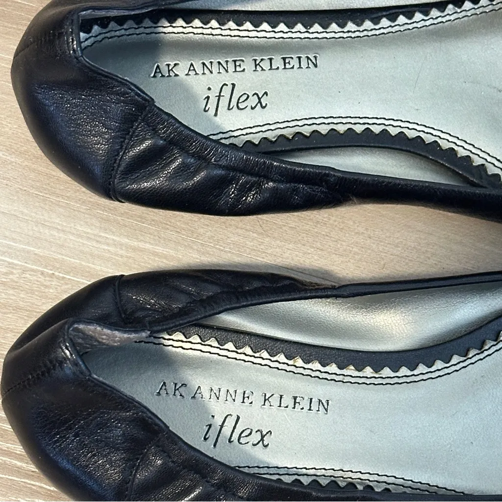 Anne Klein Black iFlex Maleana Ballet  Leather Upper  Flats Size 6.5 - Image 3