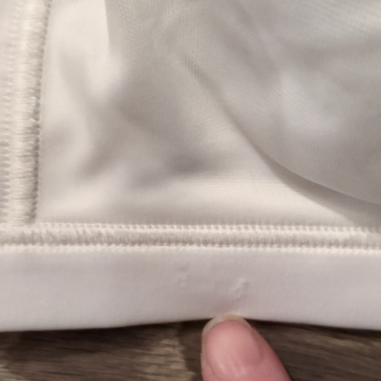 Bali White Classic Support Cool Comfort Fabric Bra Size 40B - Image 5