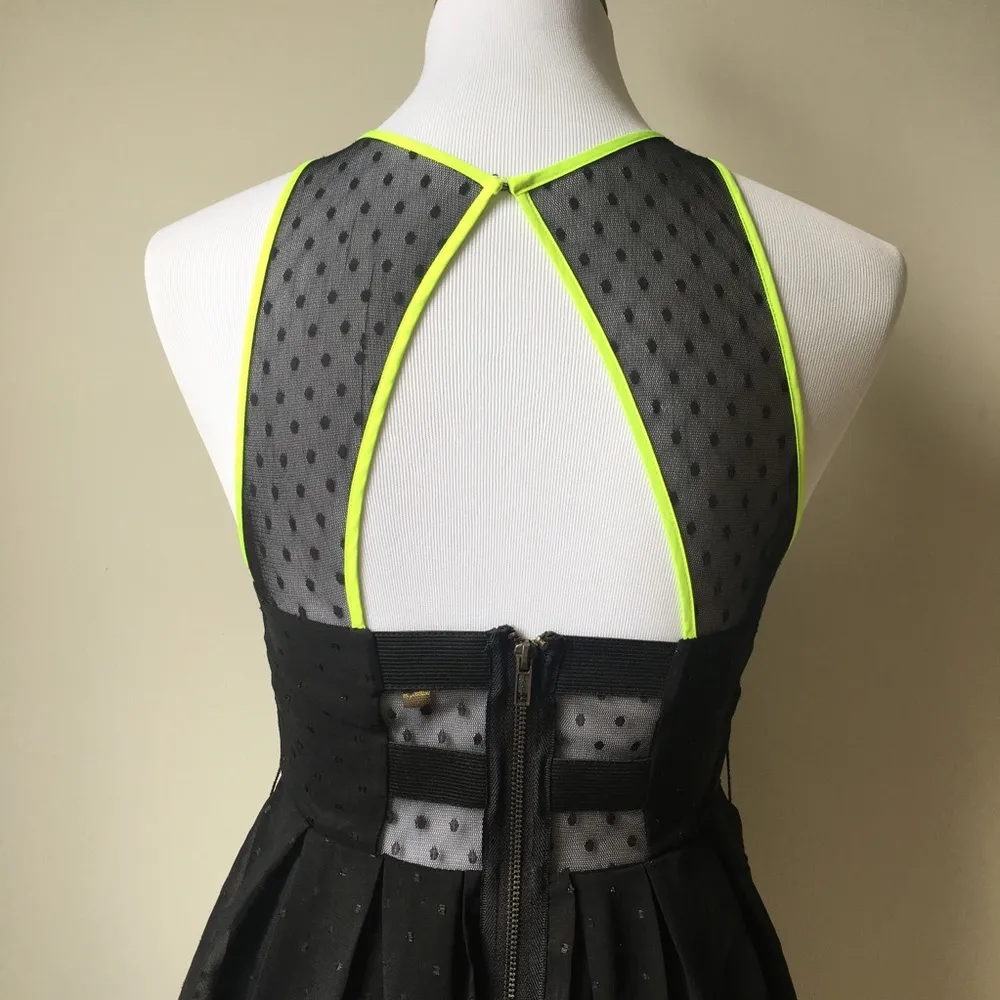 Princess Vera Wang Polka Dot Key Hole Back Dress - Image 6