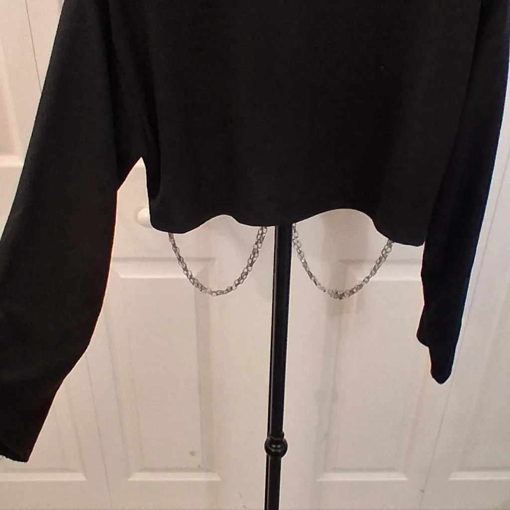 Chain Crop Top - Image 7