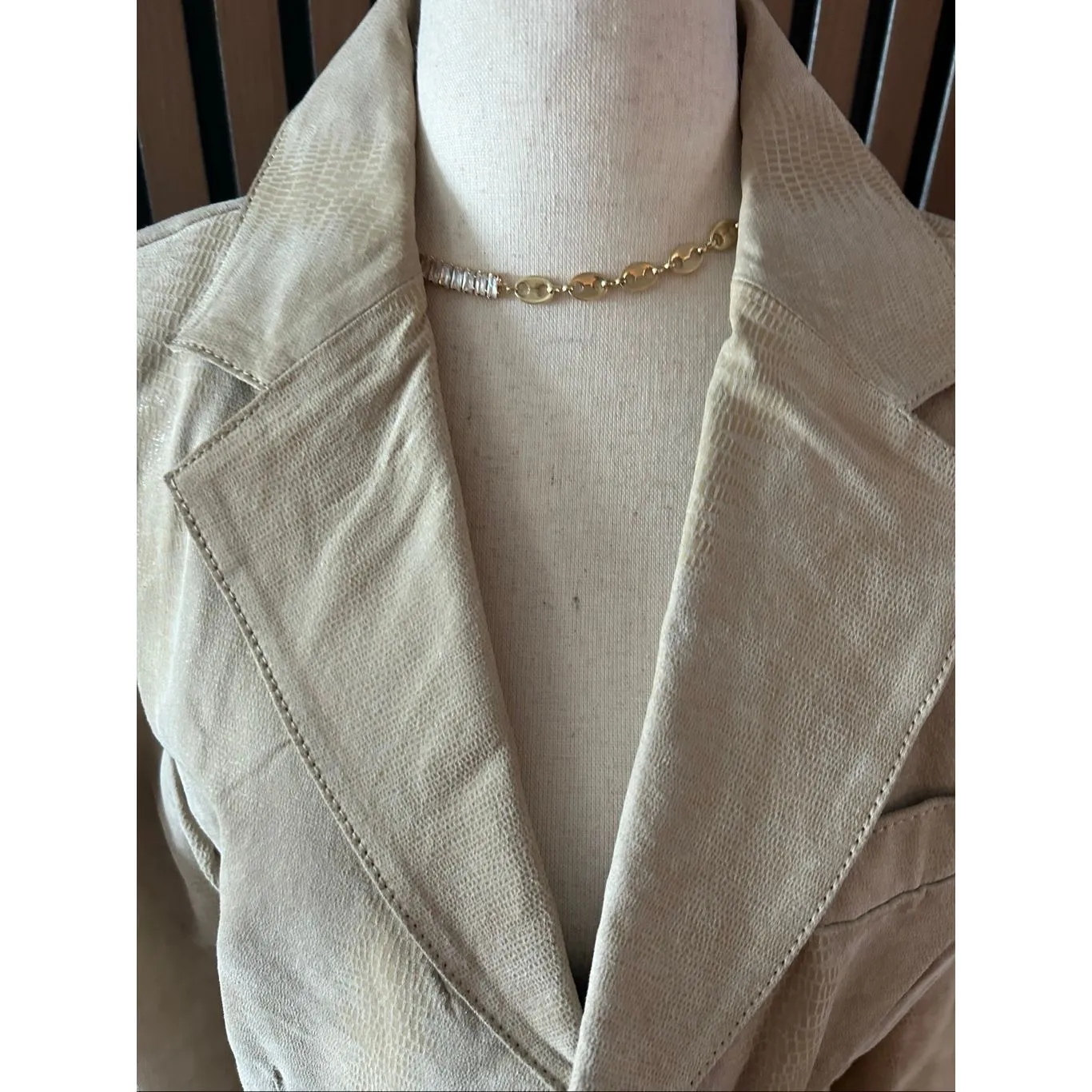 Kim Rogers tan leather jacket size large stylish winter jacket - Image 3