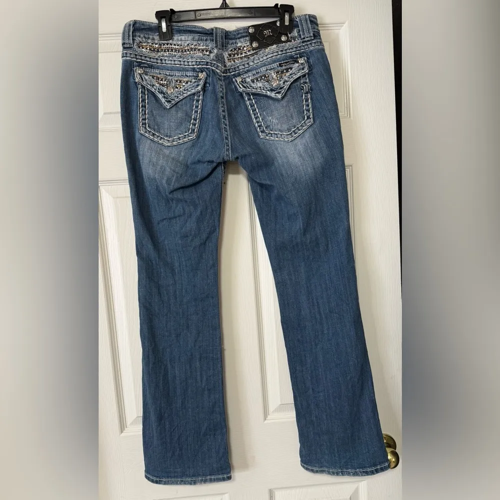 Miss Me Women's Easy Boot Jeans Medium Wash Size 29 w/33” Inseam - Image 4