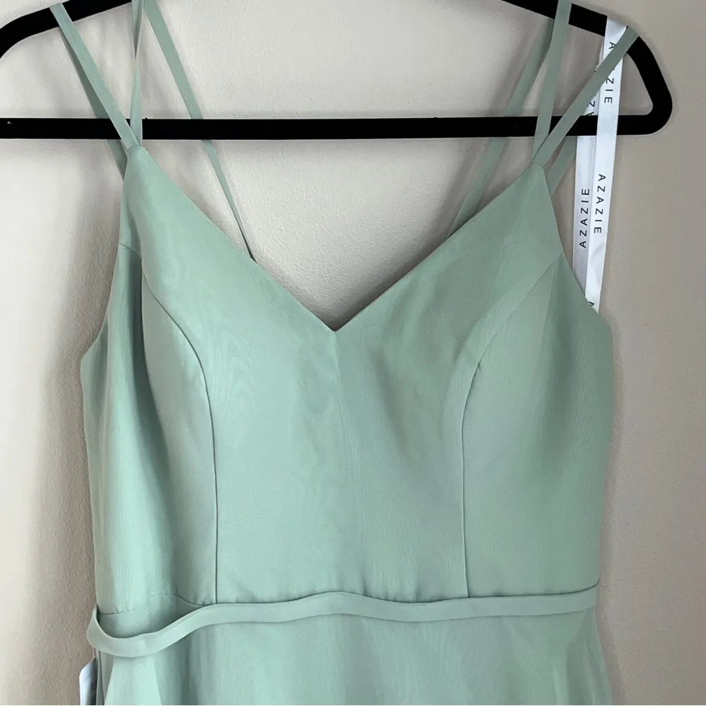 NWT Azazie Janine Bridesmaid Dress Size A6 Dusty Sage Green V Neck Chiffon Gown - Image 8