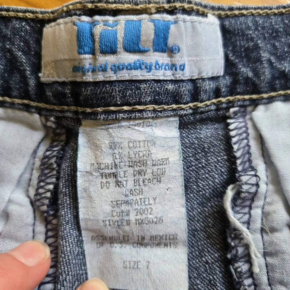 Vintage TILT Womens Short Shorts Denim Blue Jeans Size 7 Grunge Y2K USA 90's - Image 5