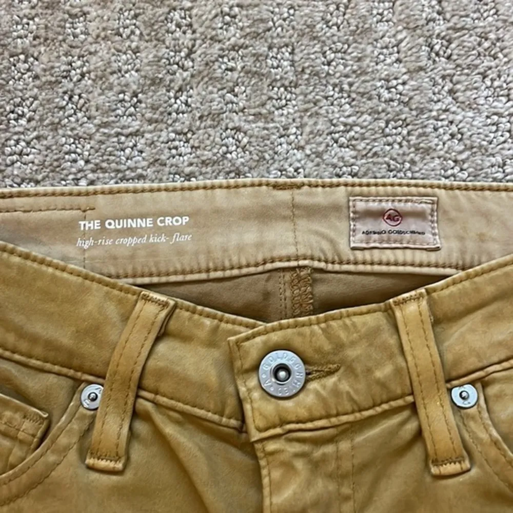 AG Adriano Goldschmied  Mustard Gold The Quinn Crop - Image 6