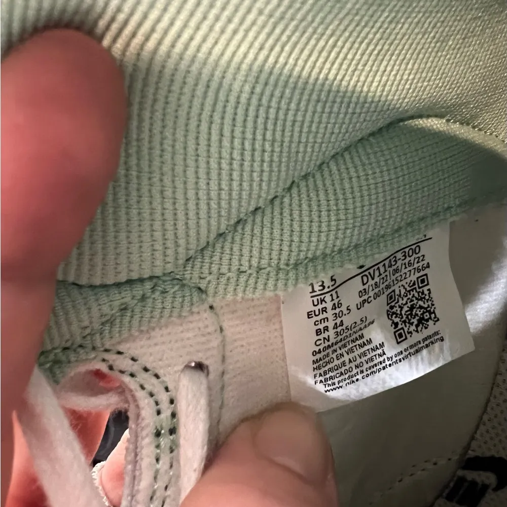 Nike Women's Dunk High 1985 'Enamel Green' Athletic Sneakers Size 13.5 has marks - Image 12