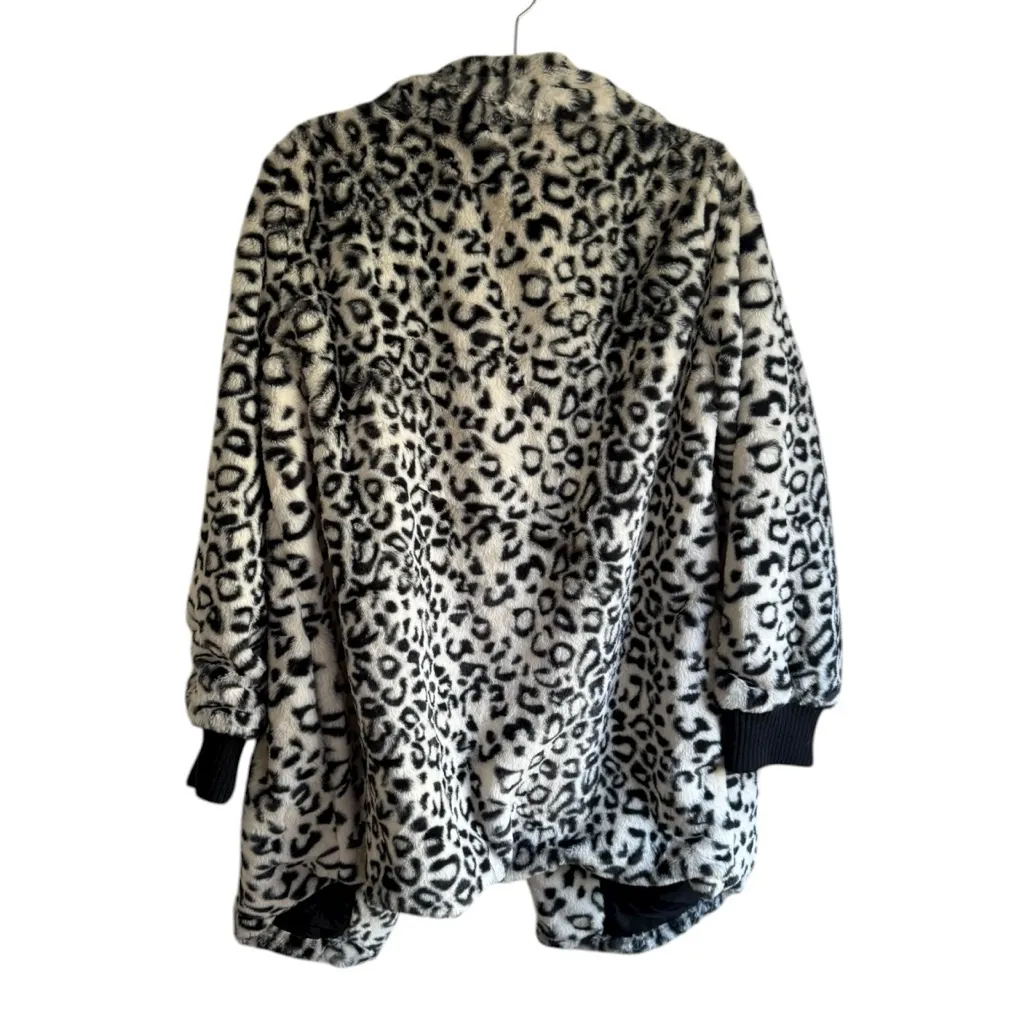 Jack by BB Dakota Top Cat Faux Fur Animal Leopard Coat - Image 5