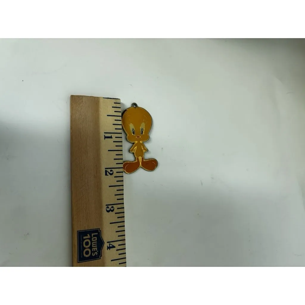Rare Vintage 1990 Tweety Bird Pendant Warner Bros Looney Tunes Collectible Yellow - Image 2