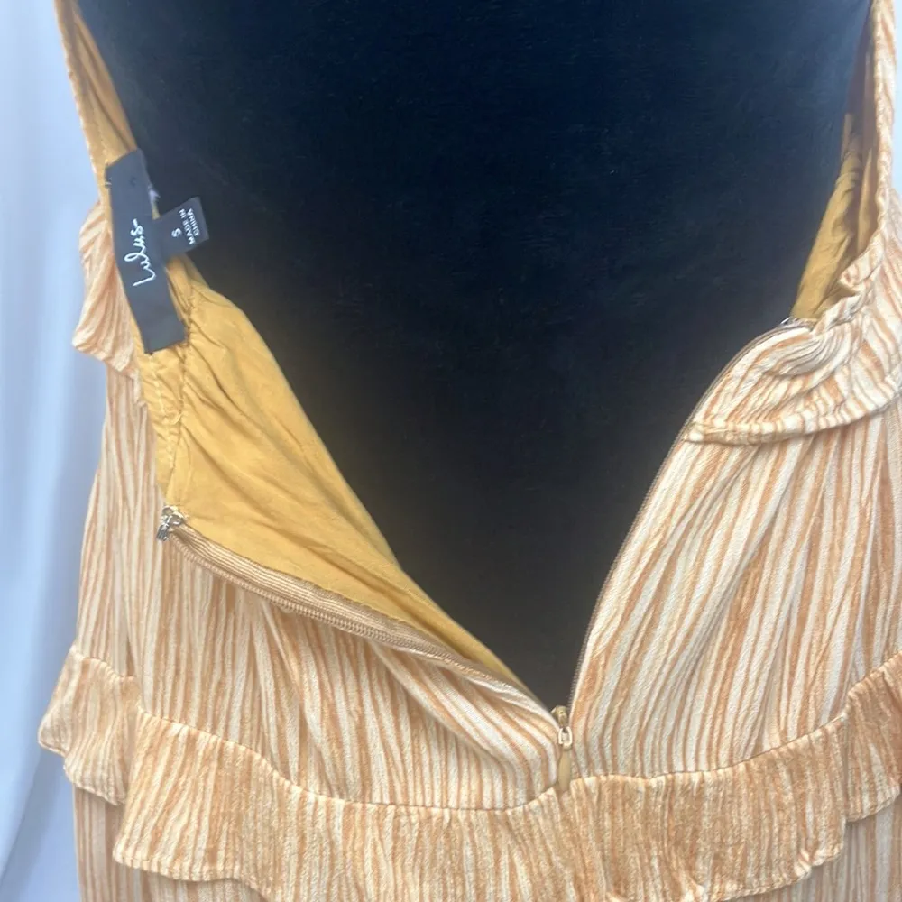 Lulus yellow and white bohemian style halter dress woman’s size small - Image 9