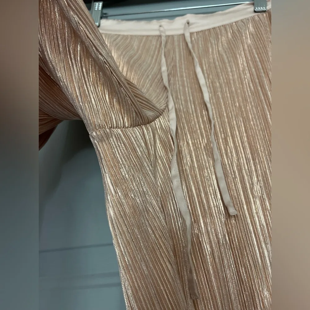 VICTORIA'S SECRET WOMEN'S ROSE GOLD SHINE PLEAT  PANT PAJAMA Sz XS - Image 5