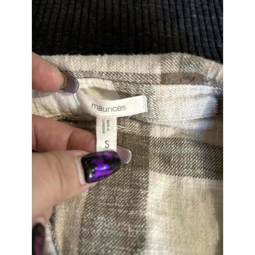 Maurices Tan/Cream Long Sleeve Flannel Shirt Plaid Size‎ Small Button Up Pockets - Image 5