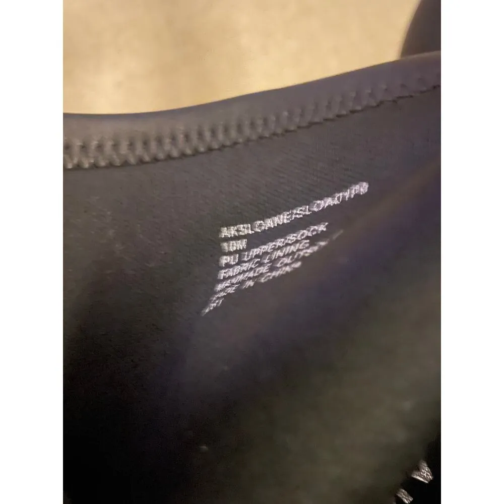 Anne Klein, City Block New Ankle Boot in Black, S86 - Image 8