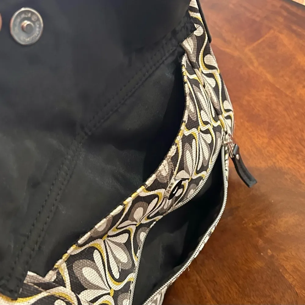 New Relic Geometric Print Canvas Faux Leather Crossbody Purse Shoulder Bag - Image 11