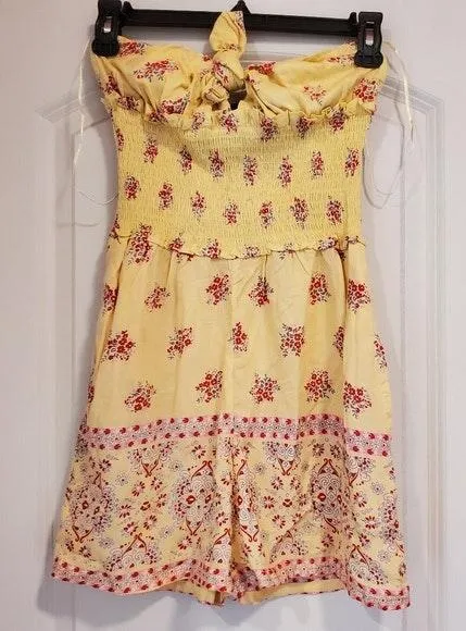 Yellow Strapless Sleeveless Floral Elastic Romper - Image 3