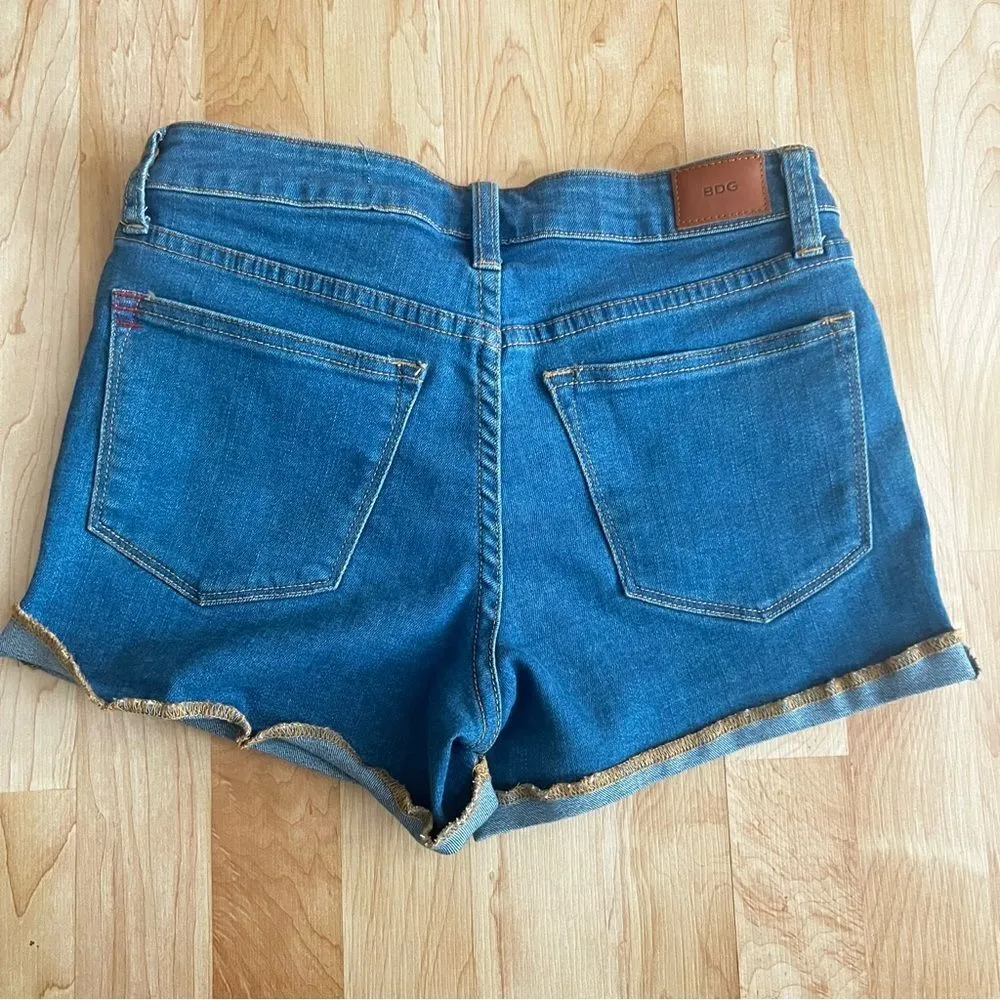 BDG Urban Outfitters Mid Rise Shortie Jean Shorts Women’s 27 - Image 3