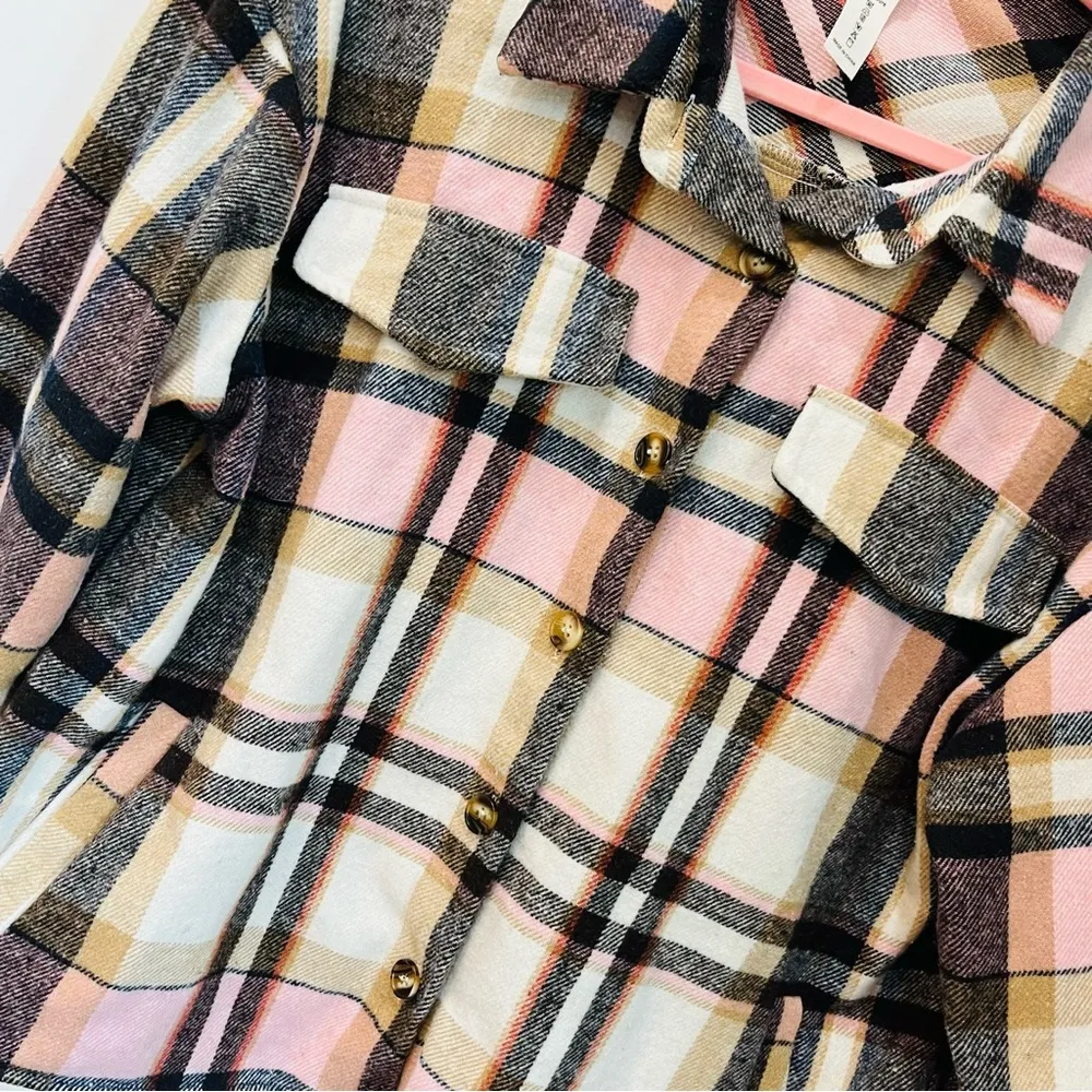 Molly B boutique Plaid Shacket - Image 3