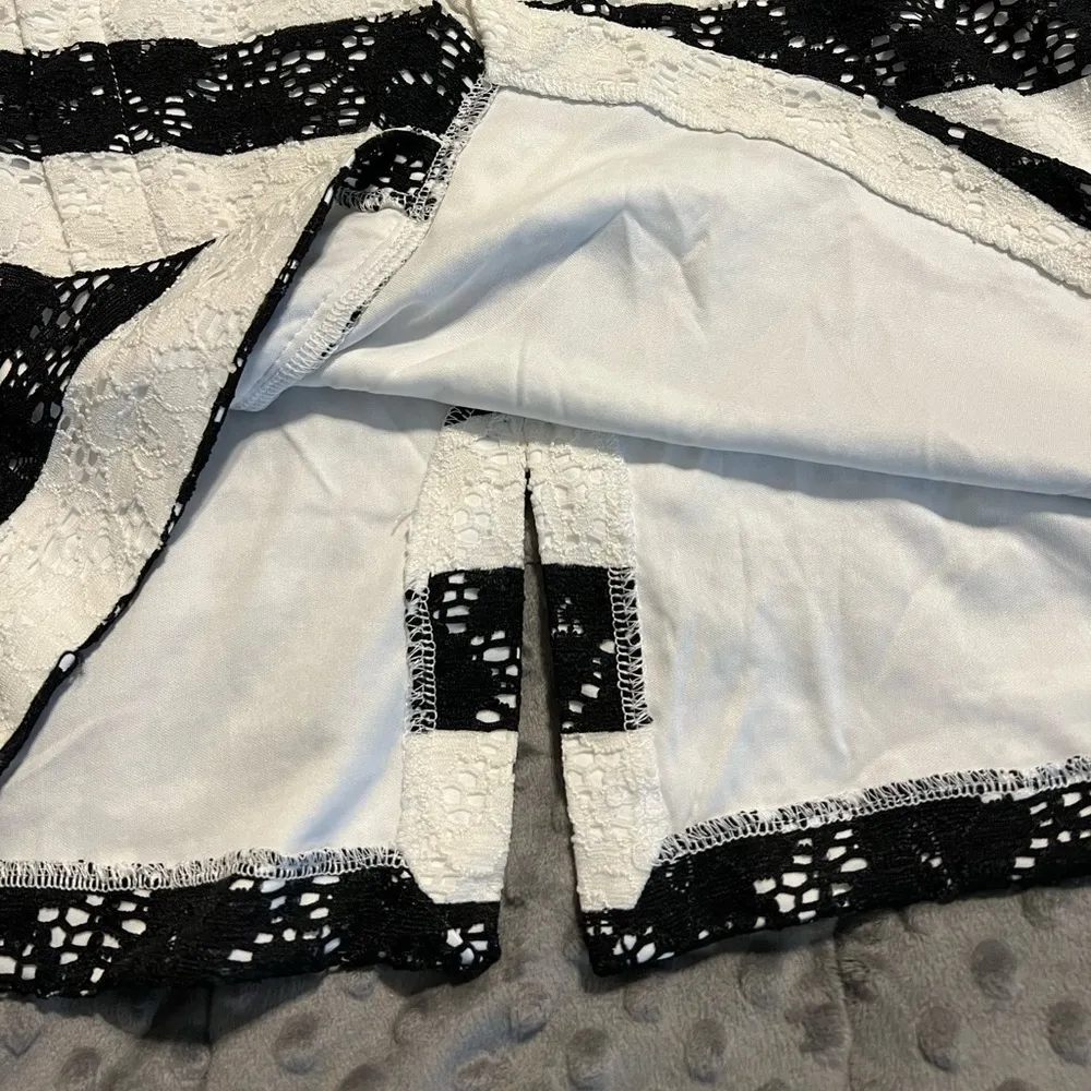 Lane Bryant size 14 womens black white crochet look pencil skirt zips clasps NWT - Image 6