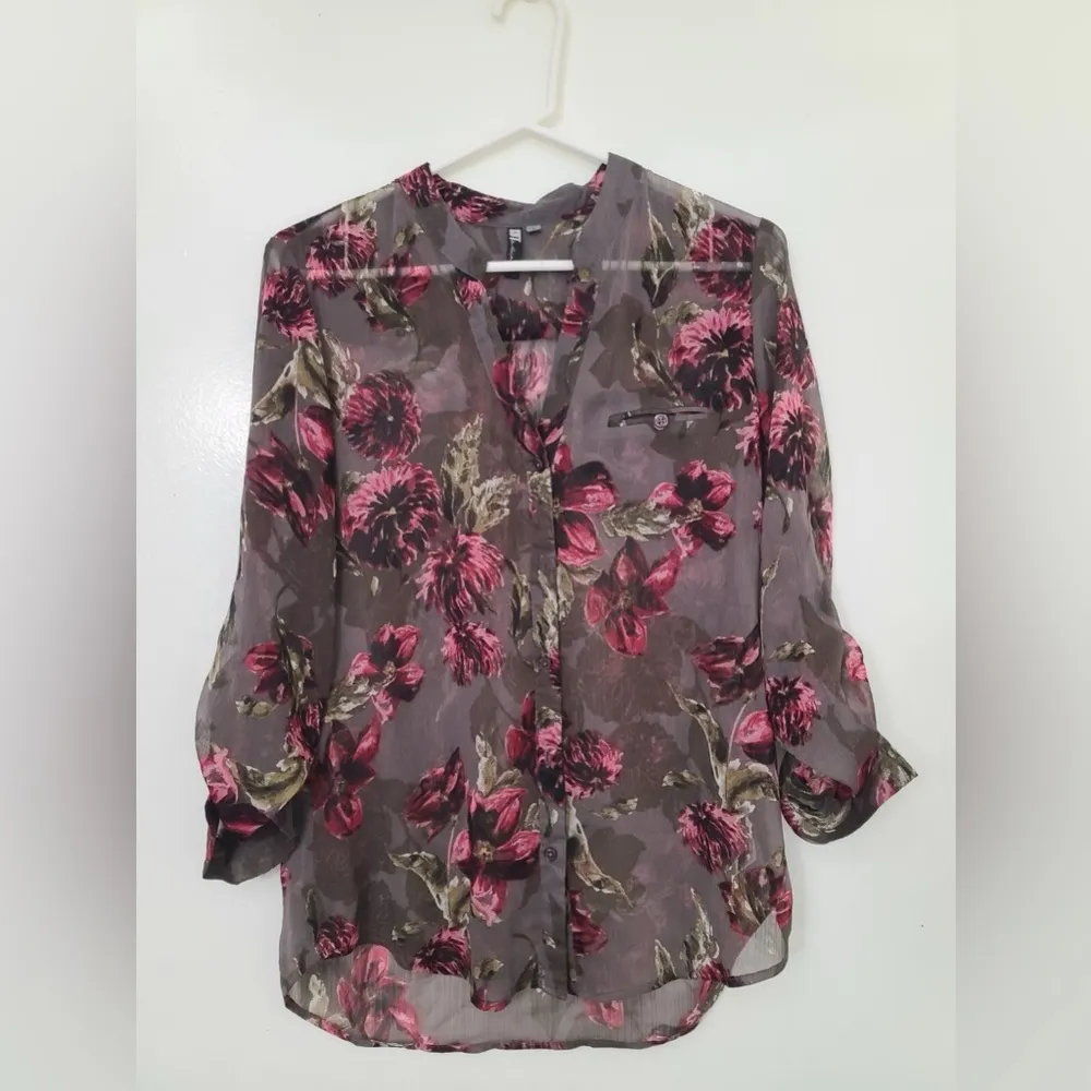 Kut from the Kloth - Sinclaire Floral Blouse size small - Image 4