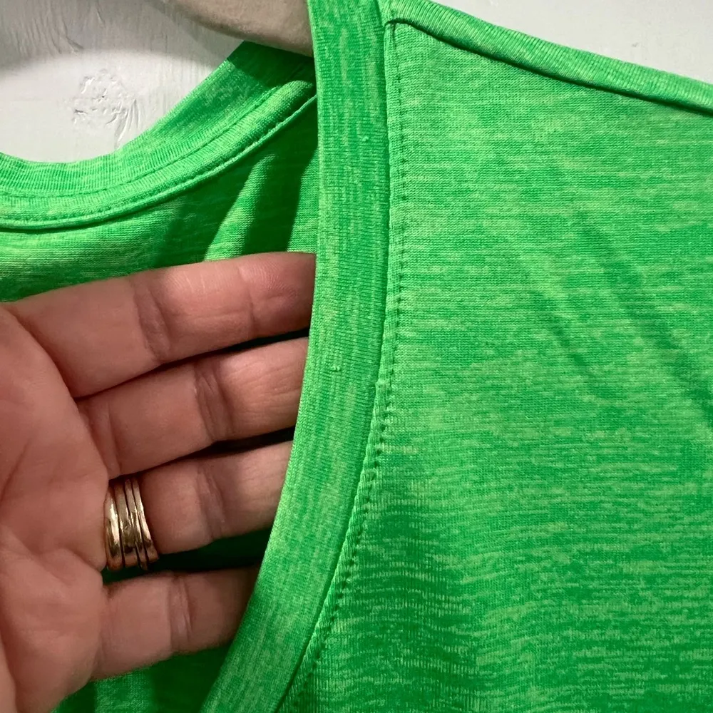 Under Armor T-shirt - Image 4