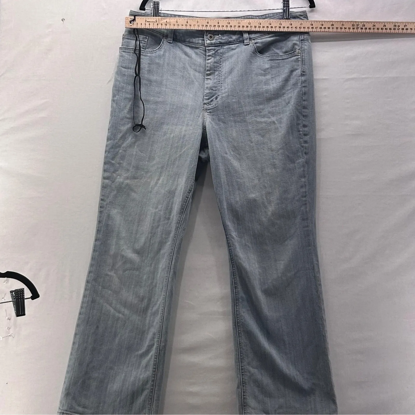 Chicos Bootcut Jeans Light Wash 16 Or 3 Short - Image 9