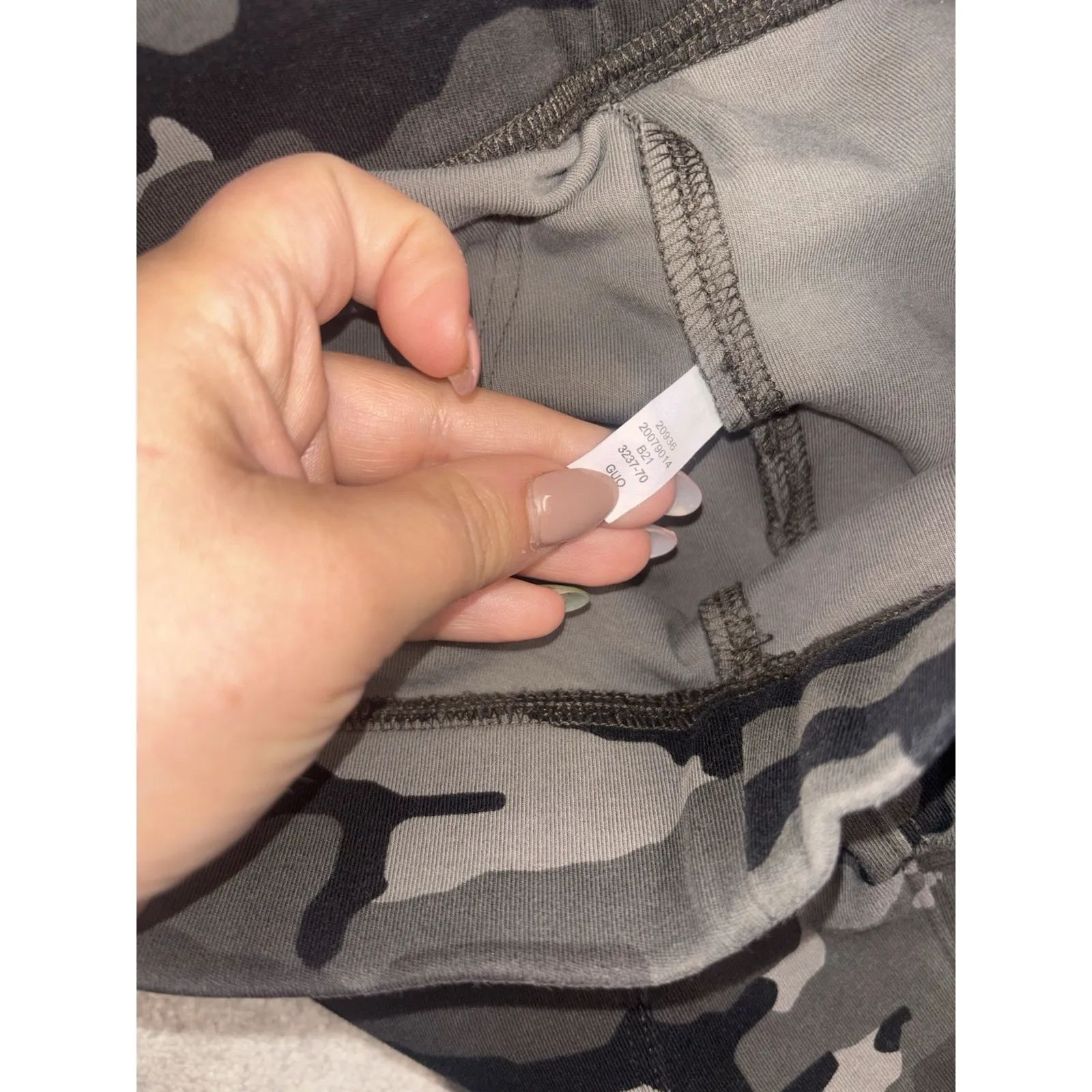 Duluth NoGa Naturale Cotton Black Gray Camo Yoga Slim Leg Pants Women XS x 29 - Image 5