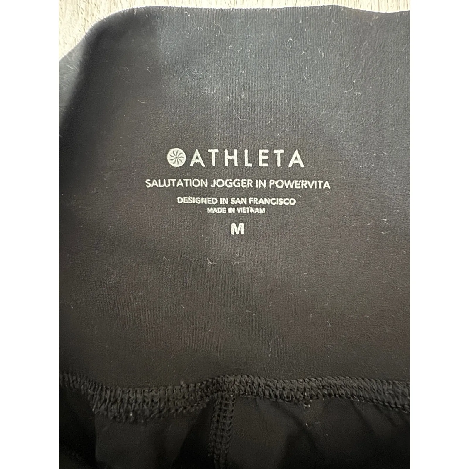 Athleta Black Salutation 7/8 Jogger in PowerVita Sweatpants Pants Womens Size M - Image 3