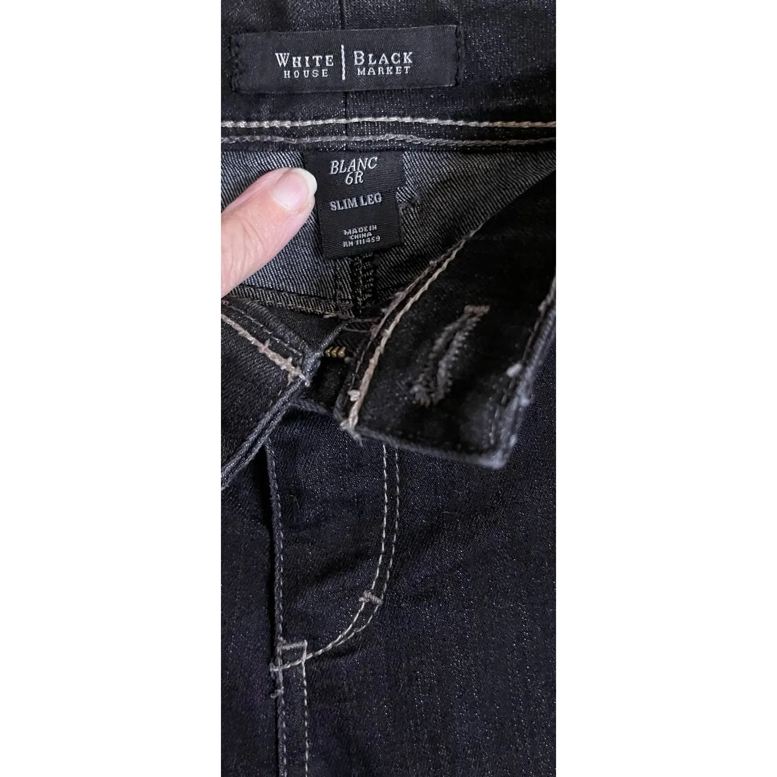 White House Black Market Women's Slim Leg Jeans w/Embroidery on Pockets Size 6R - Image 8