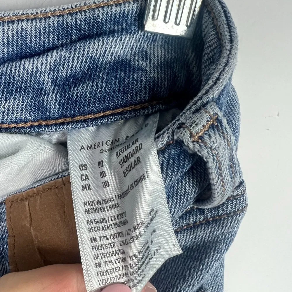 American Eagle Stretch Mom Jean Distressed Destroyed Size 00 EUC T2632 - Image 12