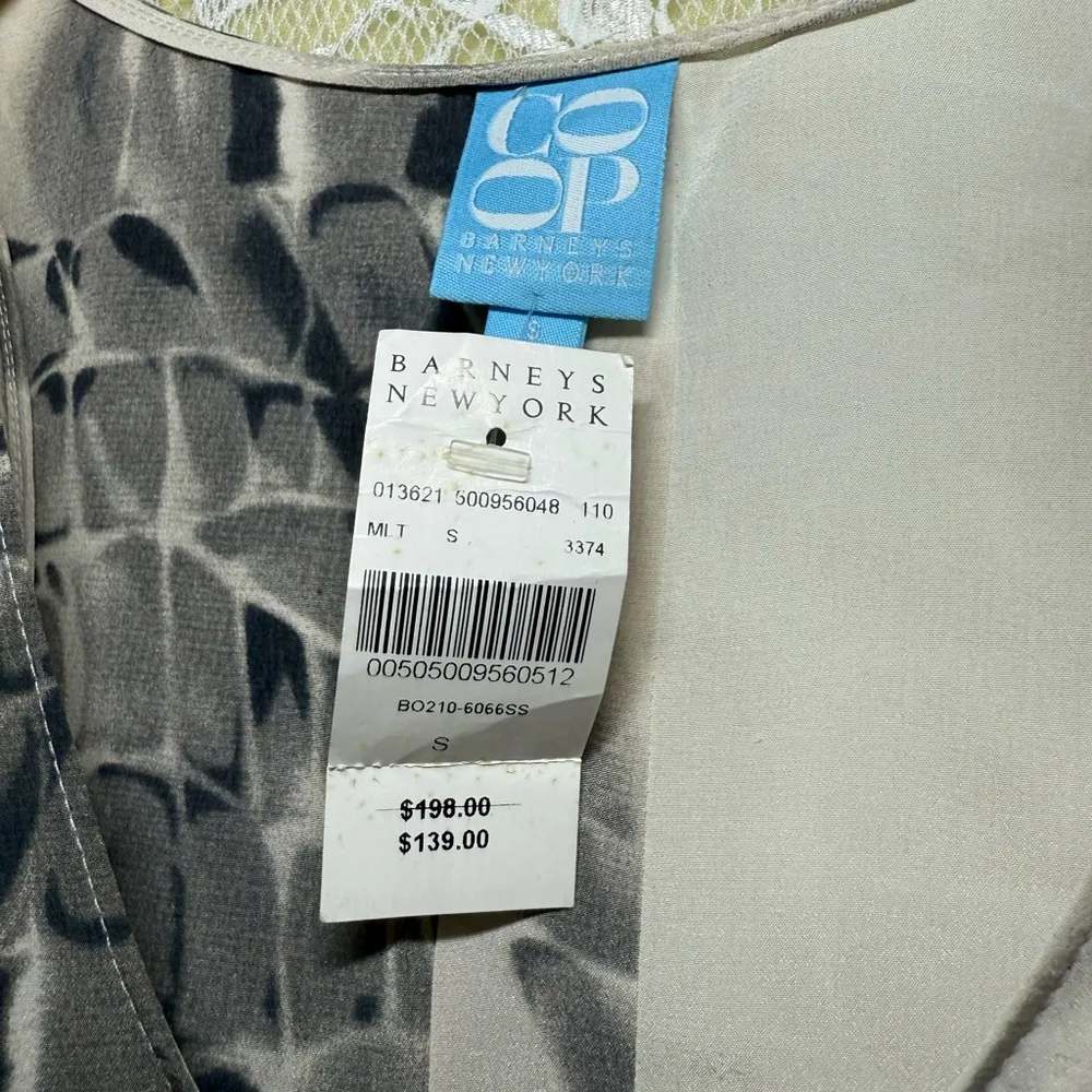 NWT Barneys New York Co - Image 3