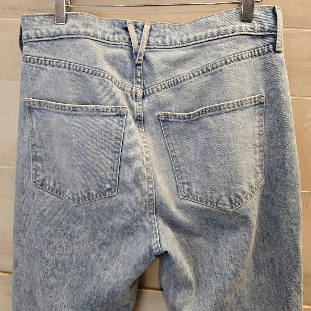 {30} Veronica Beard Alenah Slim Straight Leg High Rise Jeans In Pier Pressure - Image 7