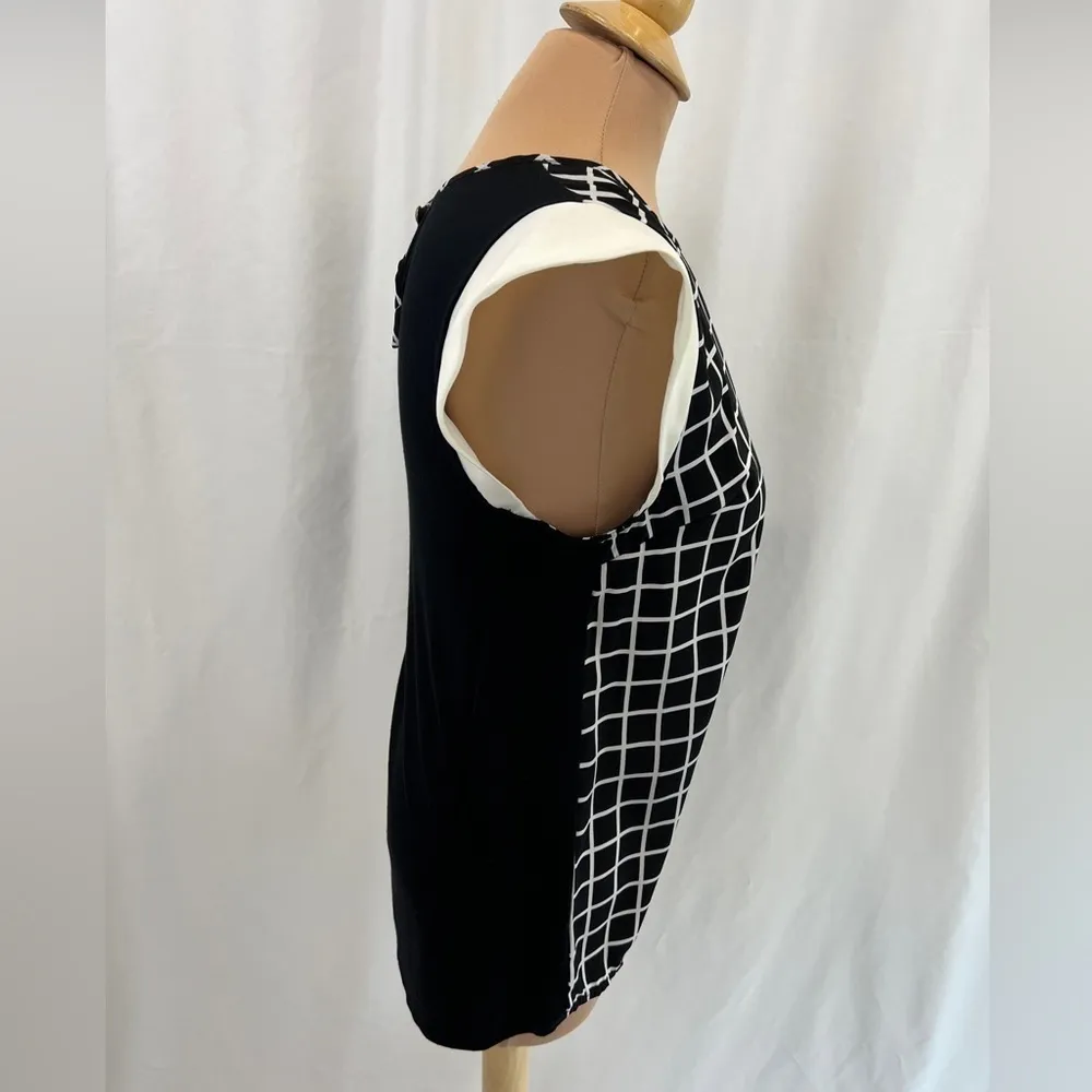 Ezra Cap Sleeve Windowpane Blouse‎ - Image 2