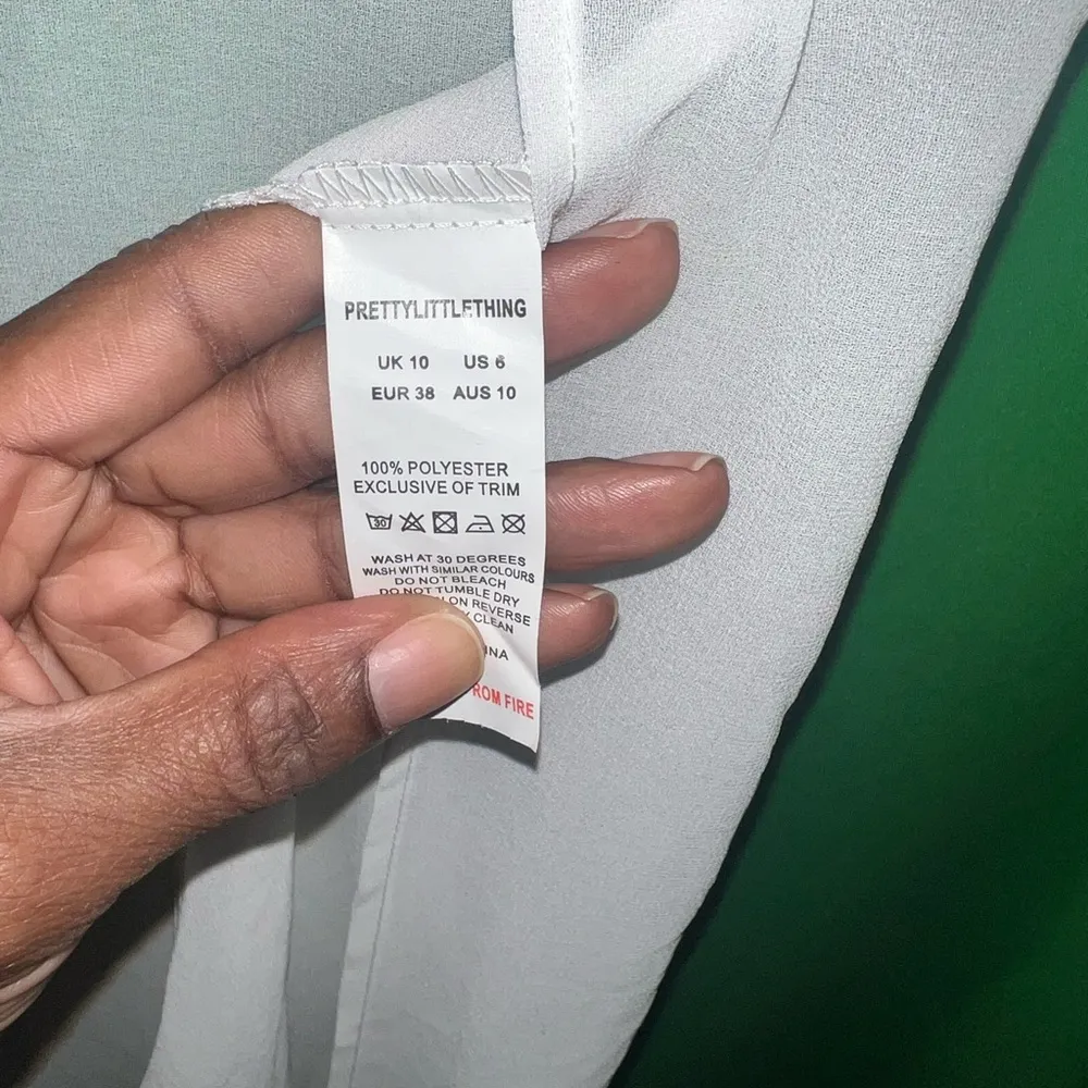 NWT Pretty Little Thing White Bikini 3 Piece Set with Sheer Cover-Up size 6-FLAW - Image 15