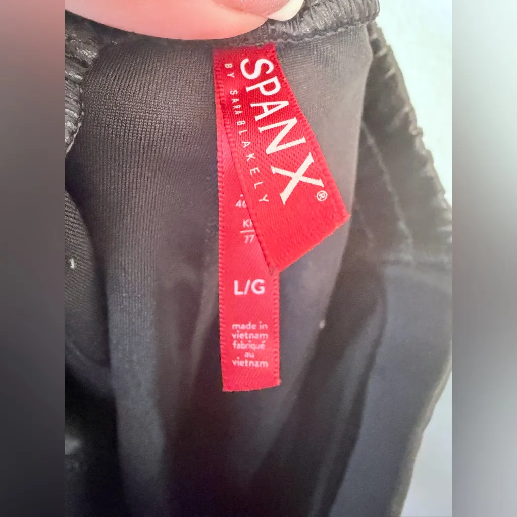 Spanx Women's Size Large Black Leather-Like High-Waisted Jogger Pant - Image 15
