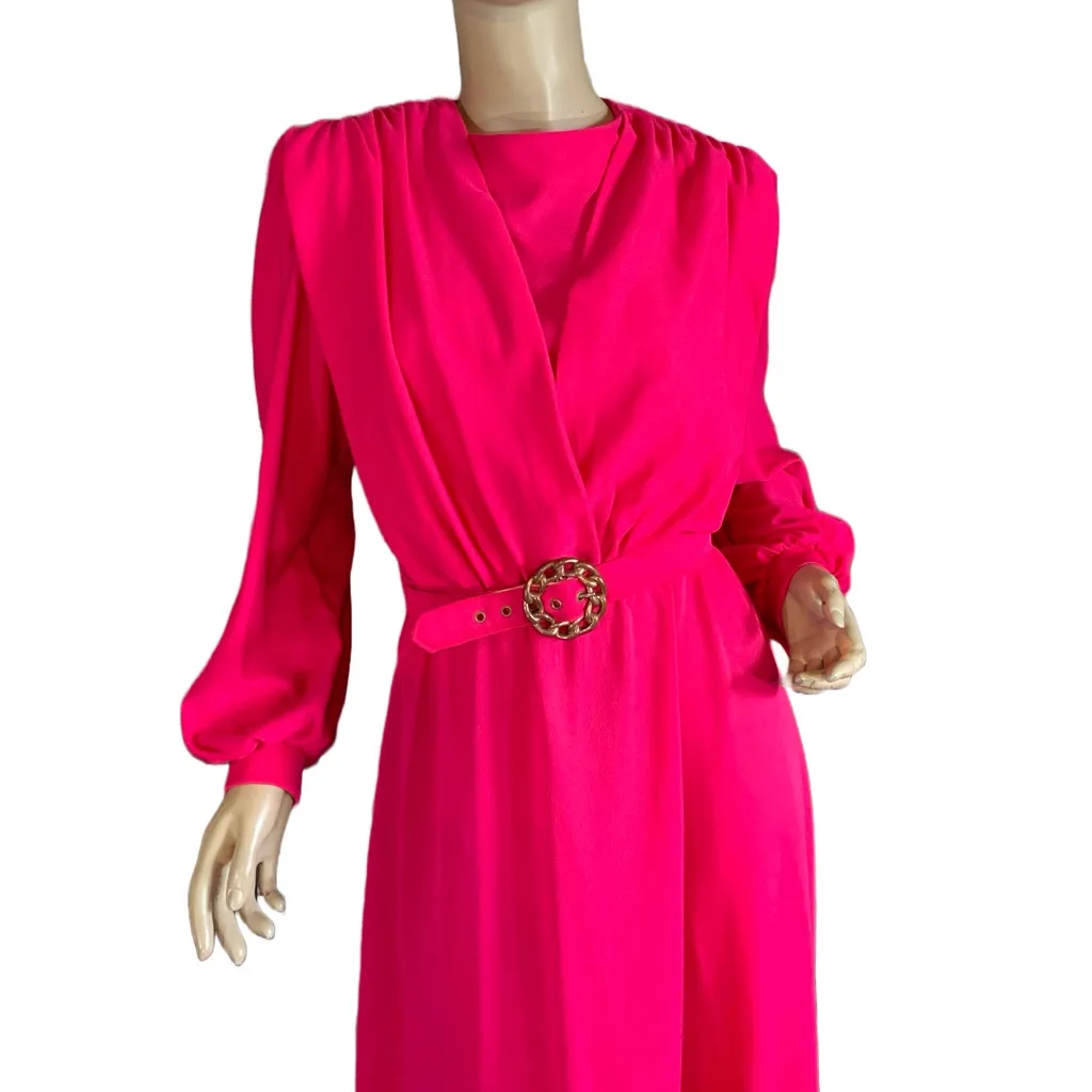 VINTAGE 1970'S VIBRANT PINK KNIT MAXI DRESS AND MATCHING BELT (8) - Image 8