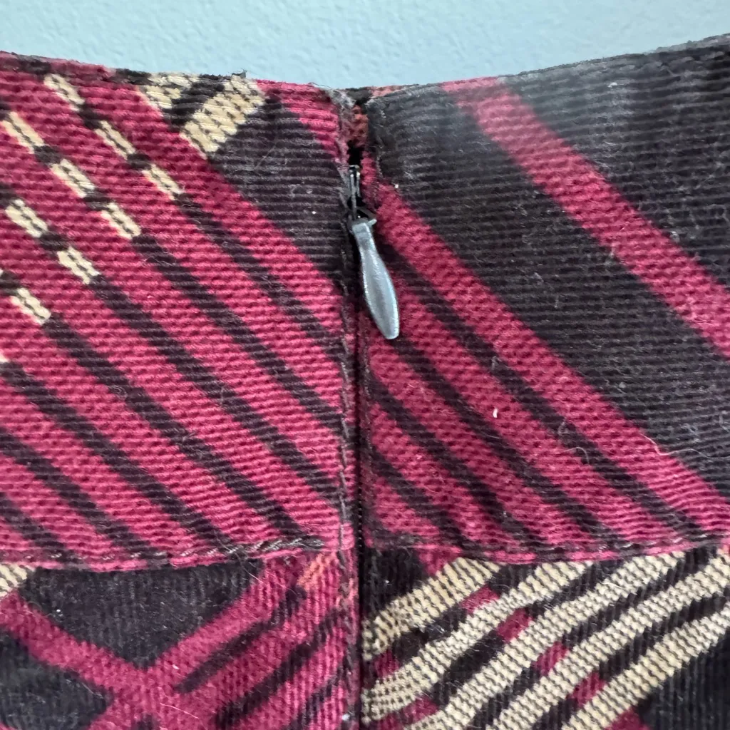 Corduroy Brown and Tan Plaid Skirt woman’s sz 8 - Image 5