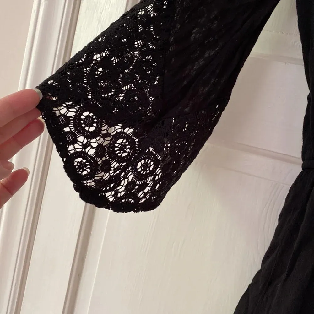 Abercrombie and Fitch Lace Romper Sleeves and Shorts‎ Black Lace Wrap Top Romper - Image 7