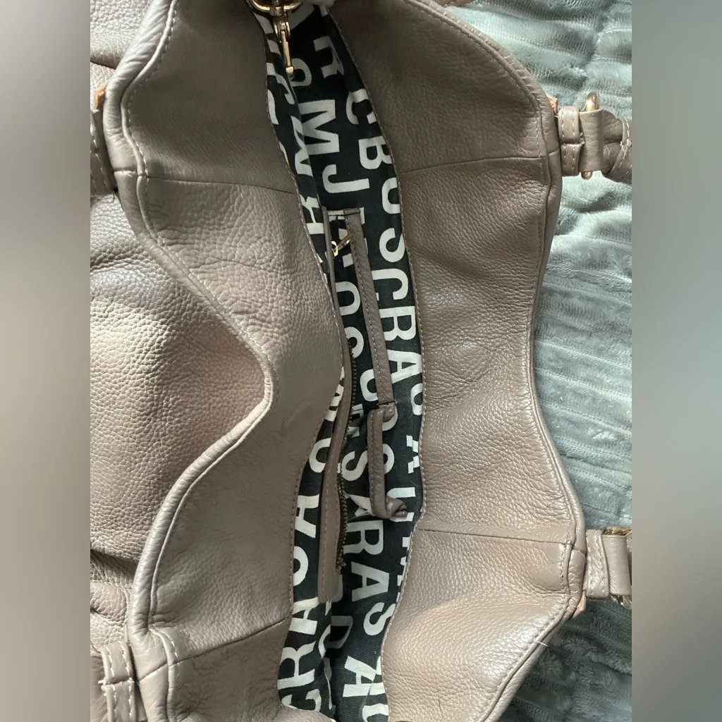 MARC BY MARC JACOBS Practical  LEATHER bag 🌷 - Image 7