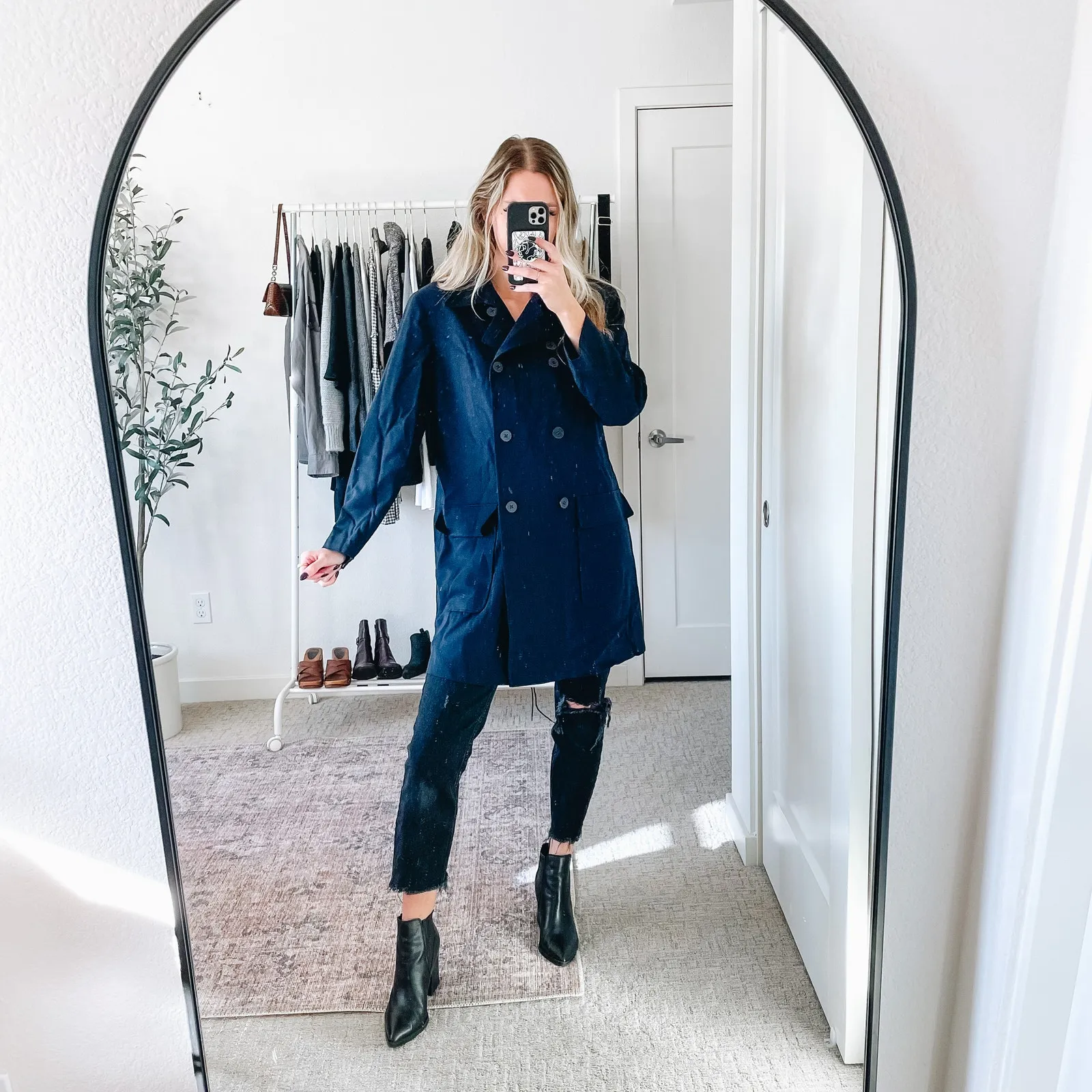 VINTAGE DKNY Navy Blue Double Breasted Coat - Image 13