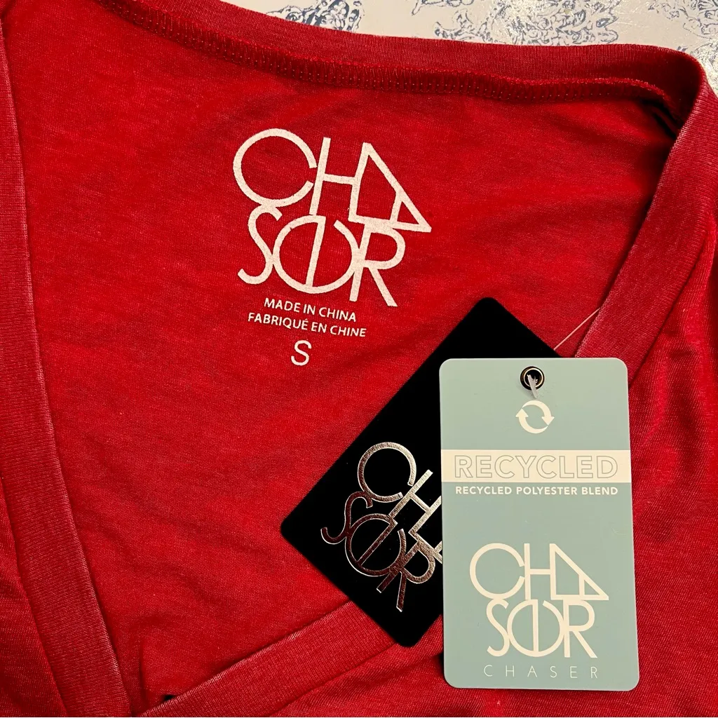 NWT Revolve x Chaser Star Lips Vintage Graphic Tee - Image 3