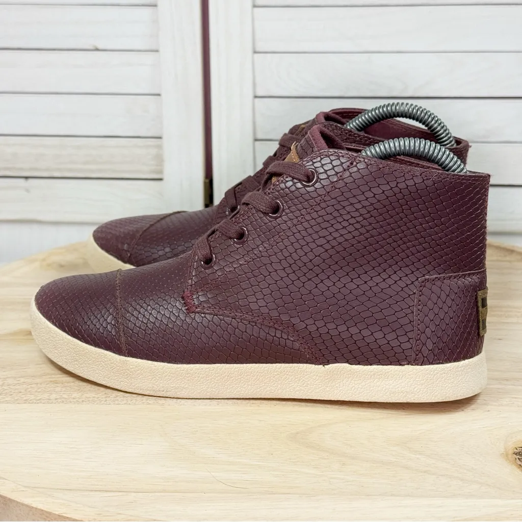 Toms Paseo Embossed Faux Leather Lace Up High Top Sneakers Burgundy Red Size 7 - Image 3
