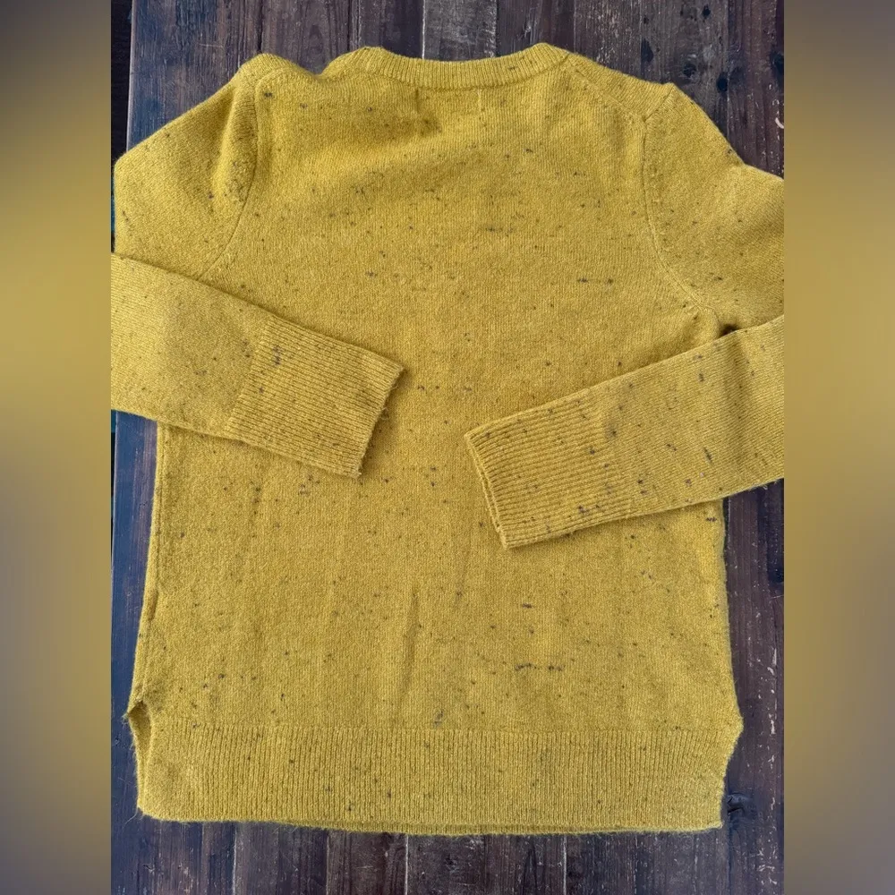 Old Navy  Marled Crewneck Sweater - Image 3