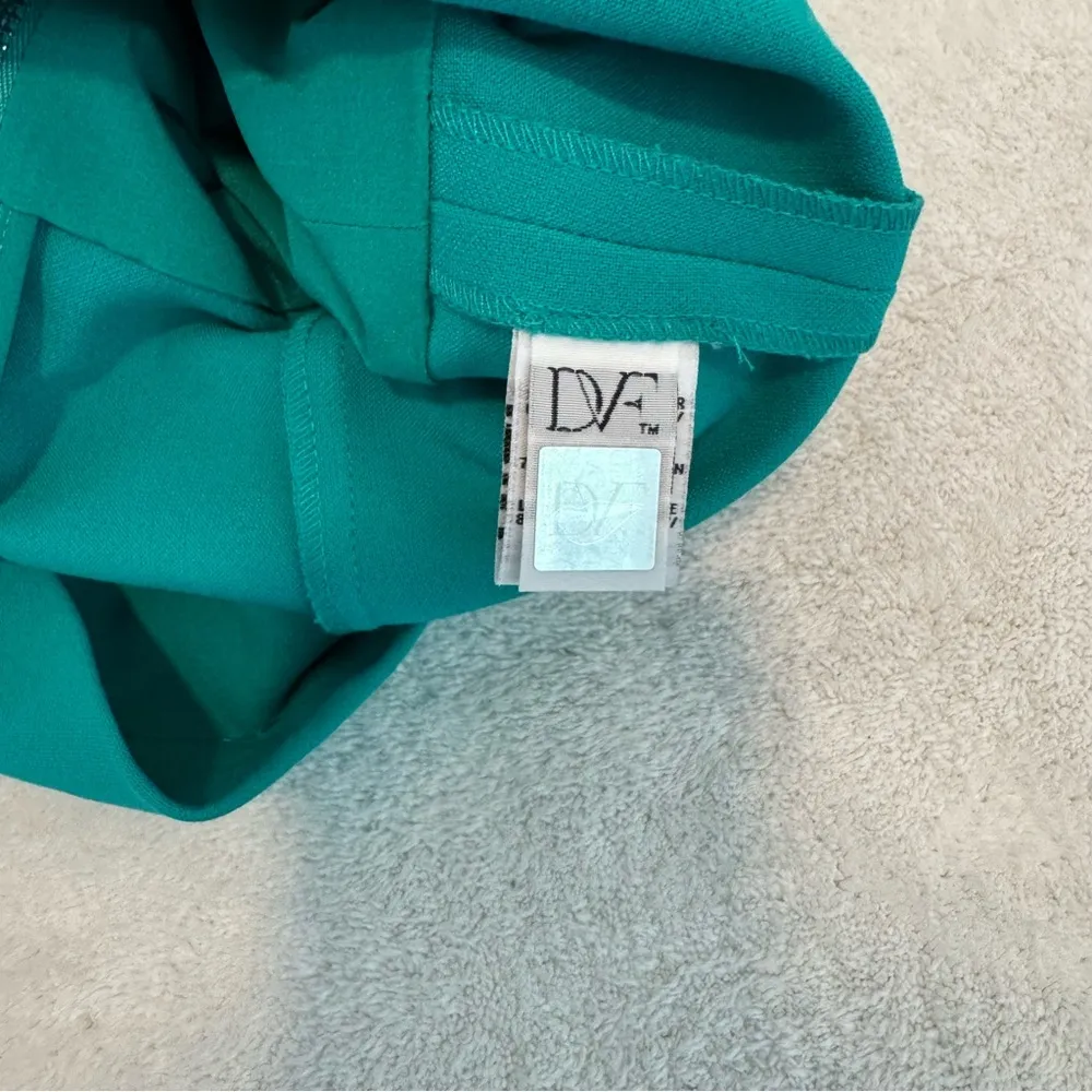 DIANE VON FURSTENBERG Halle V-Neck Mini Cocktail Dress - Image 9