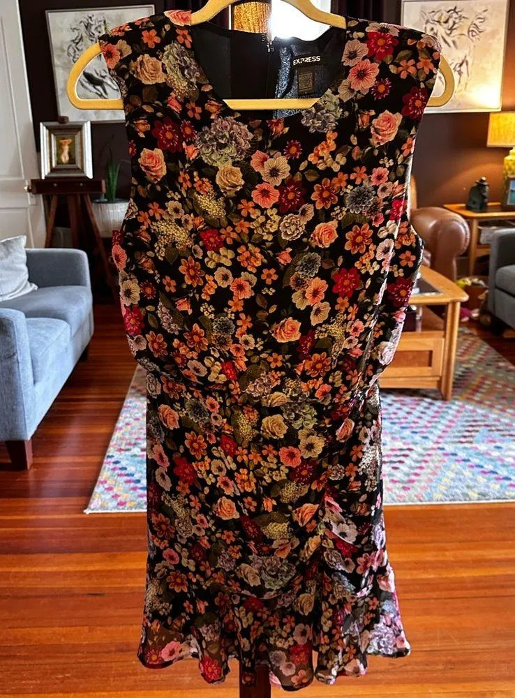 Floral Mini Dress sz M / 6 - Image 10