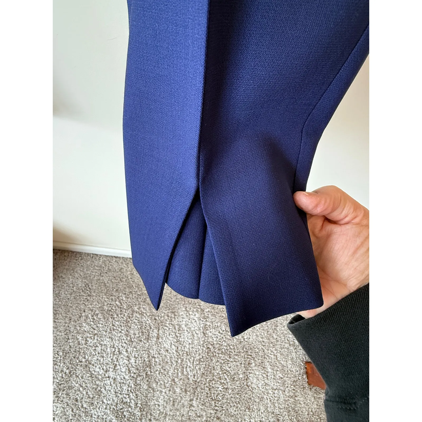 Max Mara Dress Pants Blue Wool ankle straight leg Split Ankle Made in Italy Size 10 - Image 11