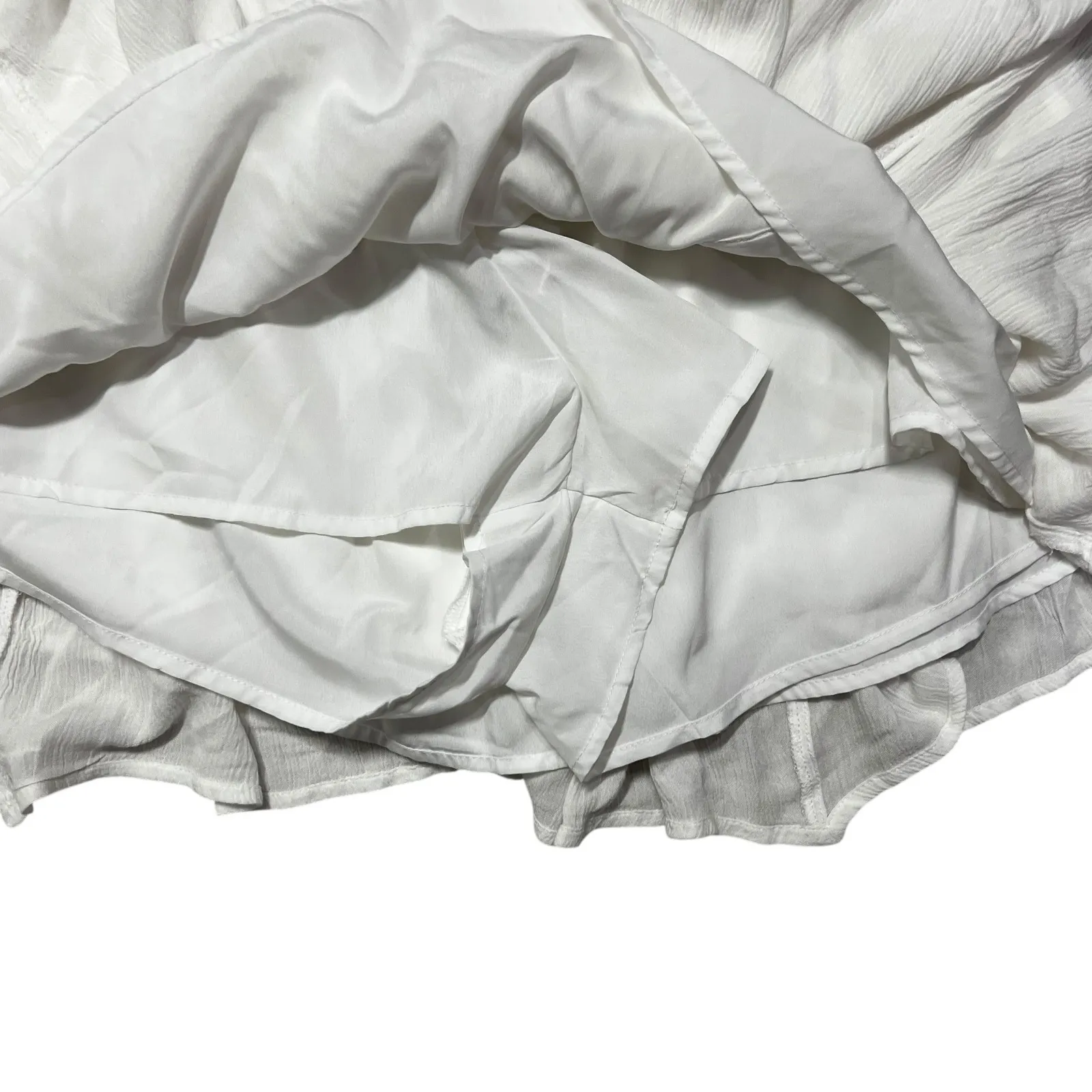 NWT Hollister Tiered Ruffle Mini Skort White Smocked Waist XL - Image 2